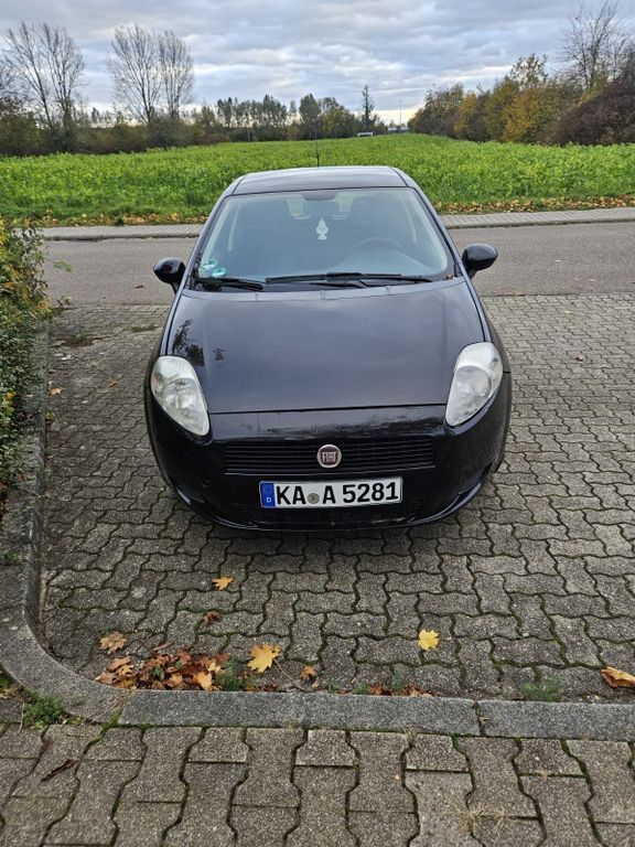 Fiat Punto 108.000 km 2.500 € Bad Schonborn 76669