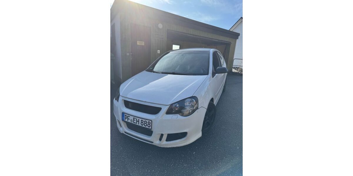 VW Polo 300.000 km 1.690 &euro; Pforzheim 75179