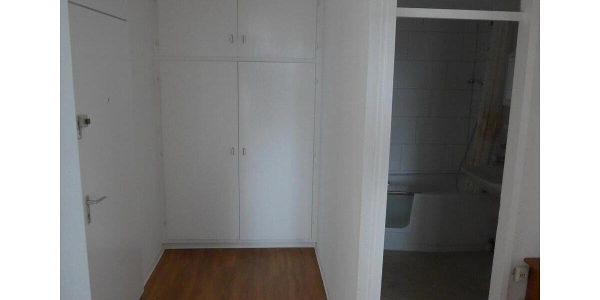 Etagenwohnung Linkenheim-Hochstetten Hochstetten - 3 Zimmer, 91 m&sup2;, 295.000&euro; | Angebot:26610014