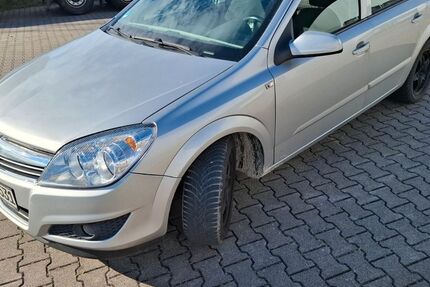 Opel Astra 200.000 km 1.200 &euro; Au am Rhein 76474