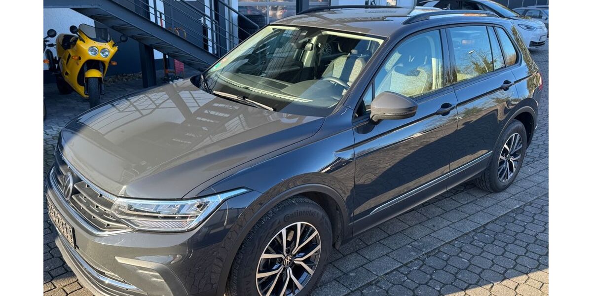 VW Tiguan 59.998 km 21.700 &euro; Eggenstein 76344