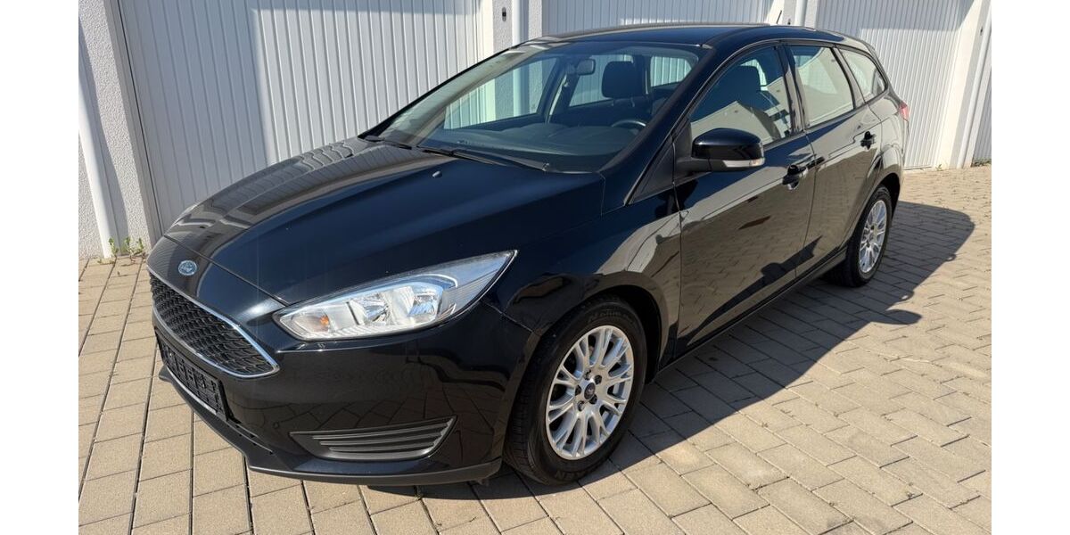 Ford Focus 110.000 km 2.350 &euro; Niefern-Öschelbronn 75223