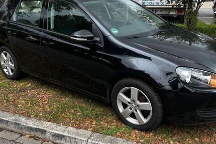 VW Golf 260.000 km 4.500 &euro; Bruchsal 76646