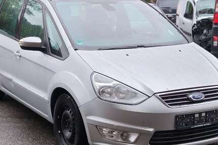 Ford Galaxy 277.165 km 5.175 € Schömberg 75328