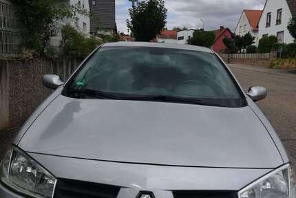 Renault Megane 172.000 km 1.399 € Billigheim - Ingenheim 76831