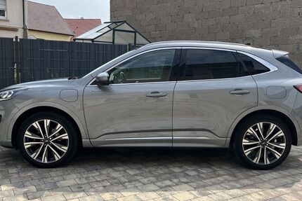 Ford Kuga 75.000 km 22.100 &euro; Neulingen 75245