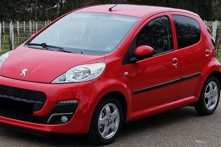 Peugeot 107 64.000 km 7.500 &euro; Landau 76829