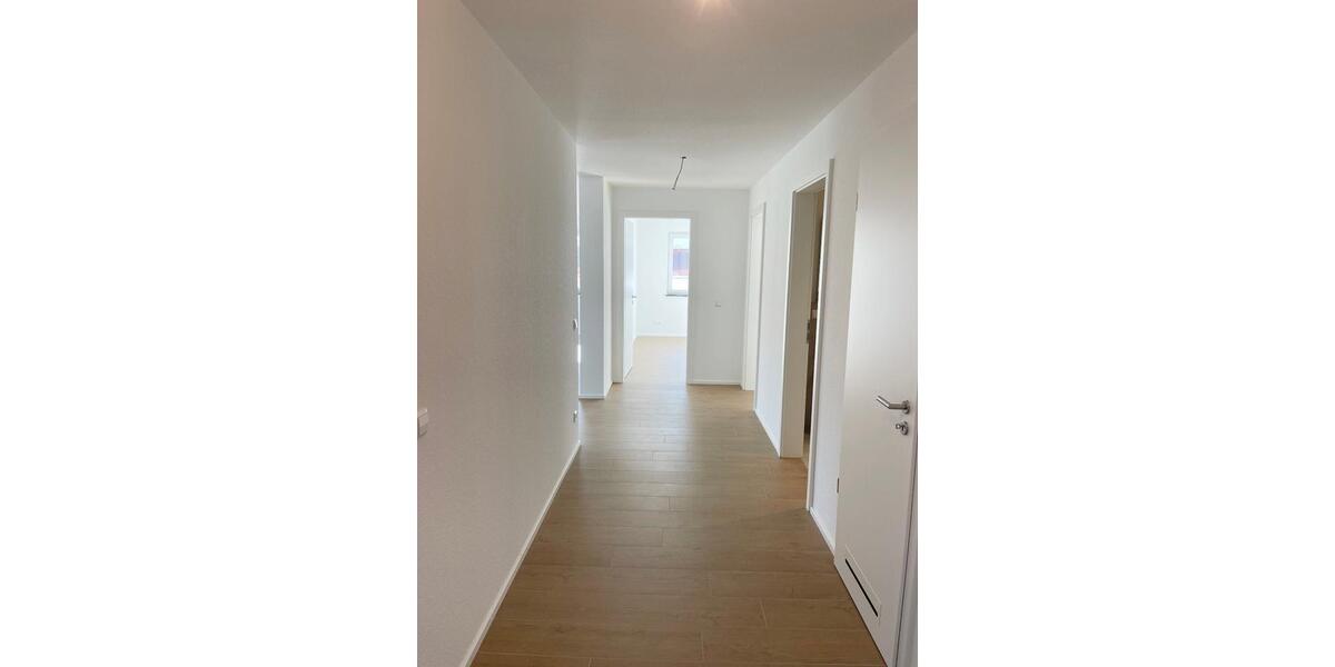 Etagenwohnung Steinweiler - 4 Zimmer, 112 m&sup2;, 1.395&euro; | Angebot:26481102