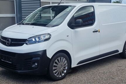 Opel Vivaro 67.000 km 18.799 € Landau 76829