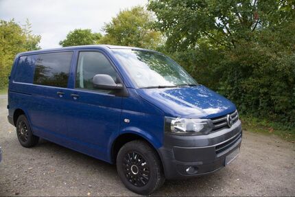 VW T5 Transporter 233.000 km 10.000 € Karlsruhe 76185