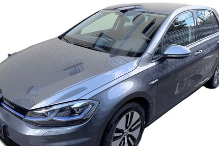 VW Golf 90.000 km 13.990 &euro; Karlsruhe 76187