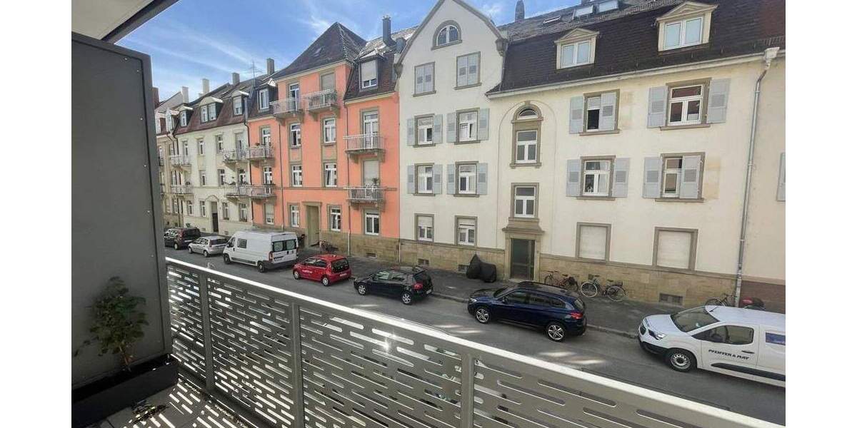 Etagenwohnung Karlsruhe Mühlburg - 2 Zimmer, 77 m&sup2;, 1.395&euro; | Angebot:25716249