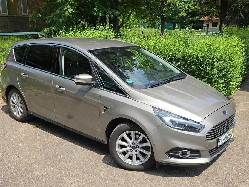 S-Max