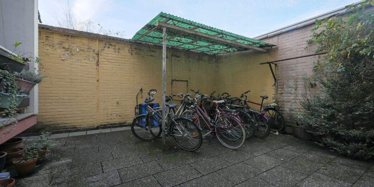 Klassischer Altbau: 2-Zimmer-Wohnung für Eigennutzer und Investoren 2 zimmer