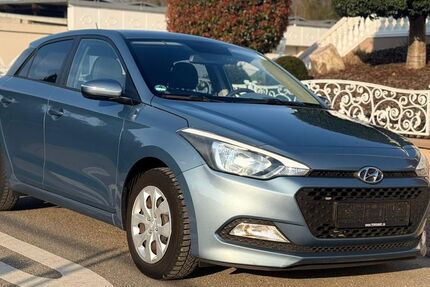 Hyundai i20 68.200 km 8.990 &euro; Hördt 76771