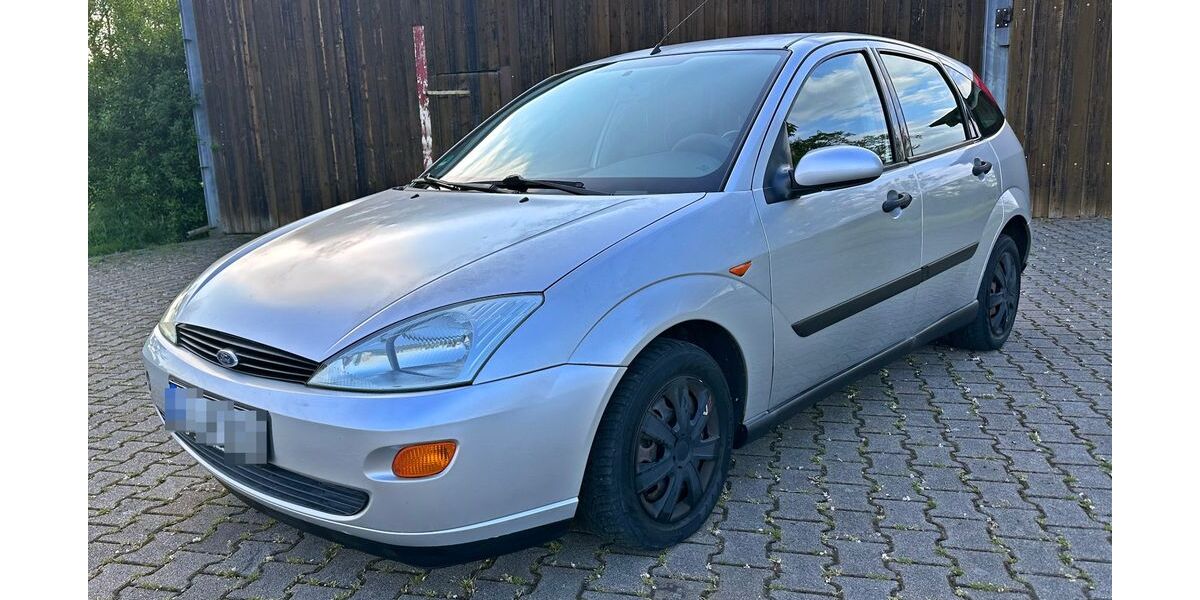 Ford Focus 225.000 km 700 &euro; Karlsbad 76307