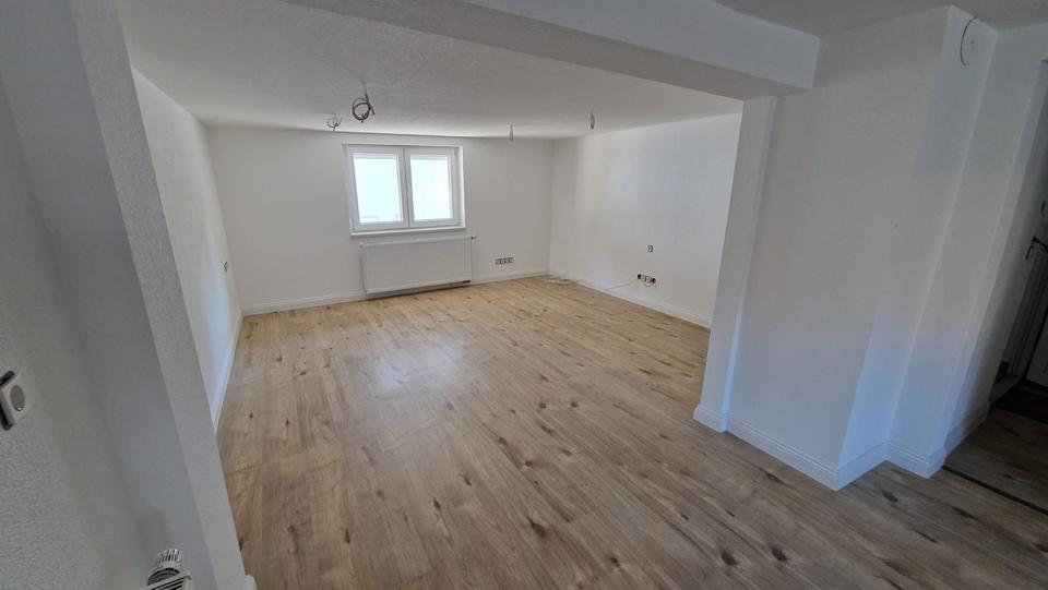 Etagenwohnung Remchingen - 3 Zimmer, 70 m&sup2;, 900&euro; | Angebot:25510167