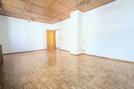 Wohnung Karlsruhe Südstadt - 3 Zimmer, 110 m&sup2;, 1.050&euro; | Angebot:27111499