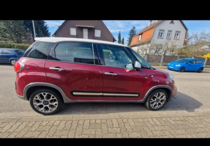 Fiat 500L 43.000 km 8.900 € Karlsruhe 76133