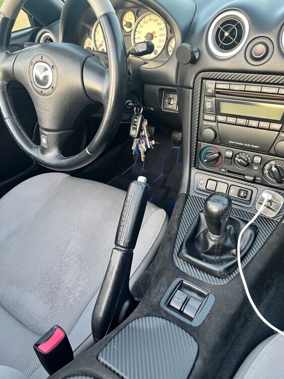 Mazda MX-5 158.000 km 7.800 € Karlsruhe 76133