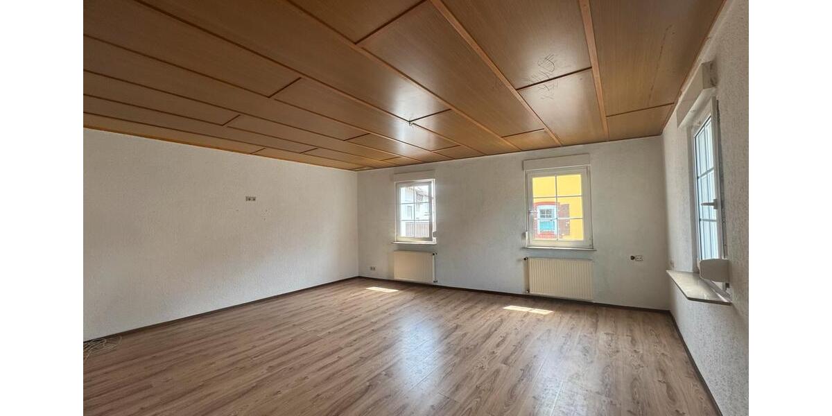 Einfamilienhaus Römerberg - 4 Zimmer, 100 m&sup2;, 295.000&euro; | Angebot:26828295