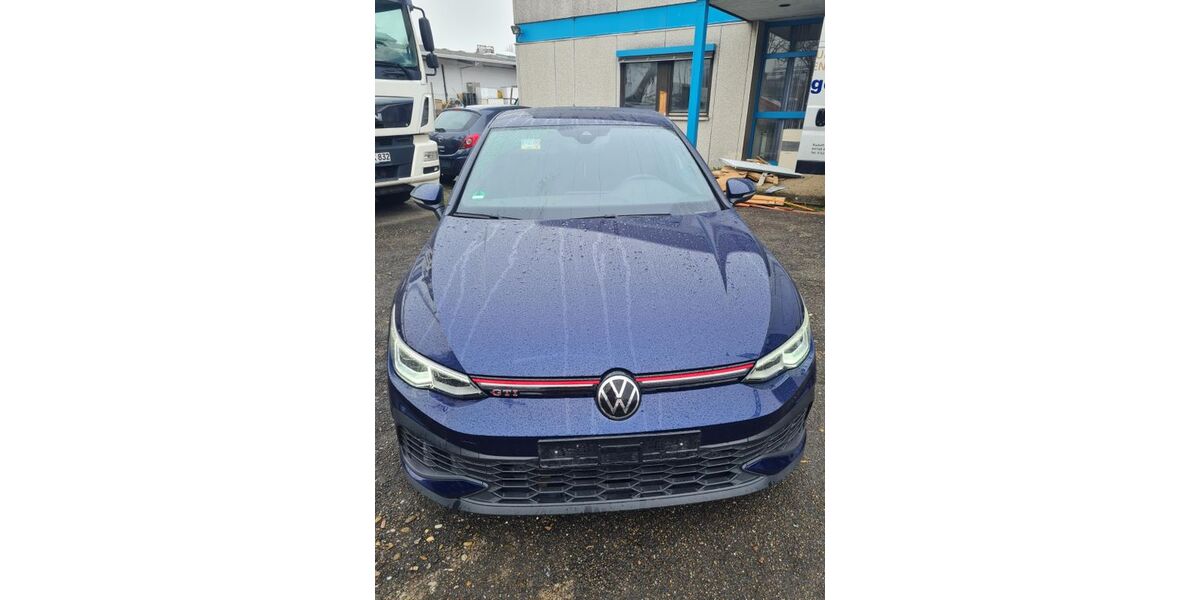 VW Golf 72.000 km 29.999 &euro; Karlsruhe 76189