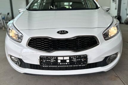 Kia ceed / Ceed 89.000 km 8.600 &euro; Landau in der pfalz 76829