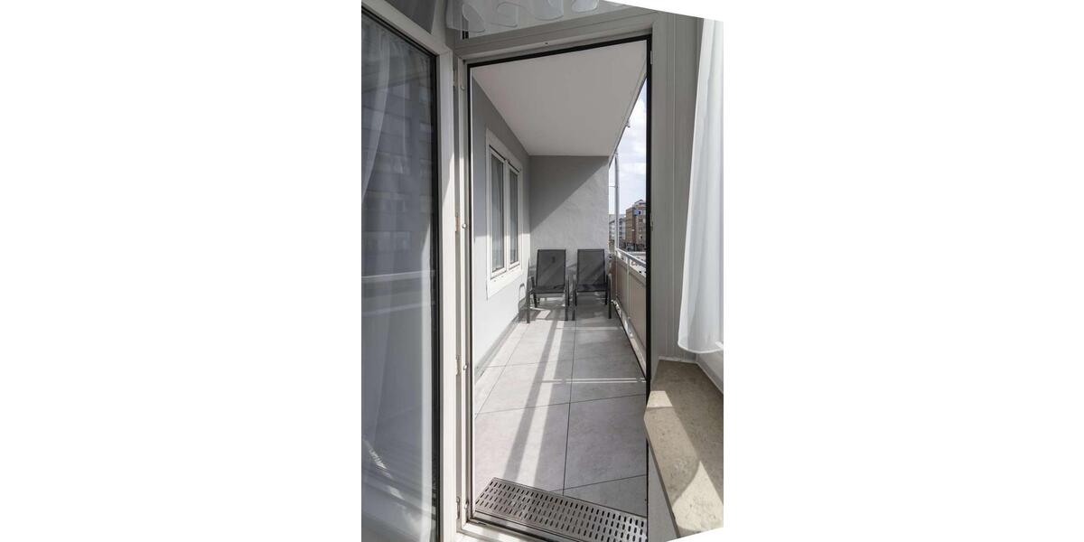 WG Zimmer in Pforzheim Zentrum in möbelierter 3er WG - 550 Meter vom HBF Pforzheim 1 zimmer