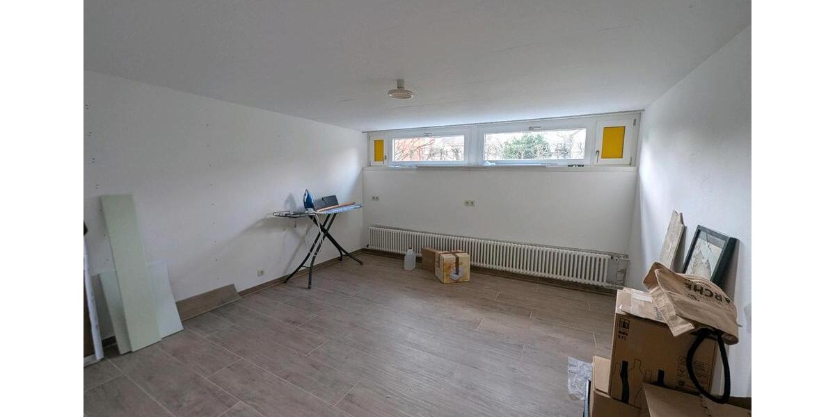 Etagenwohnung Karlsruhe Knielingen - 7 Zimmer, 150 m&sup2;, 1.850&euro; | Angebot:25716820