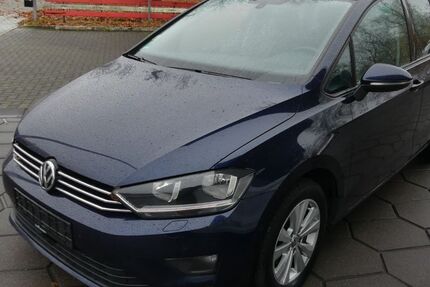VW Golf 147.407 km 9.490 € Karlsruhe 76187