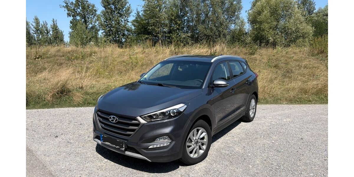 Hyundai TUCSON 104.500 km 14.500 &euro; Rastatt 76437