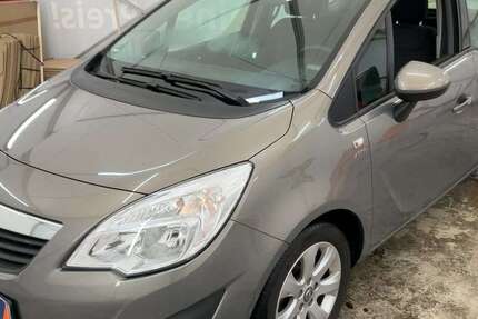 Opel Meriva 68.000 km 6.950 € Barbelroth 76889