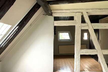 Haus Bretten - 11 Zimmer, 130 m&sup2;, 299.000&euro; | Angebot:27163843