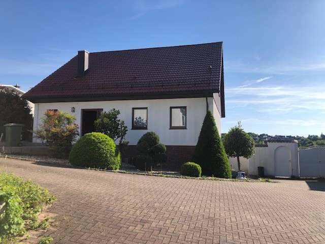 Haus zum Kaufen in Bretten 854.000 € 253 m²