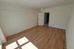 Bungalow Landau in der Pfalz - 8 Zimmer, 219 m&sup2;, 2.490&euro; | Angebot:26445773
