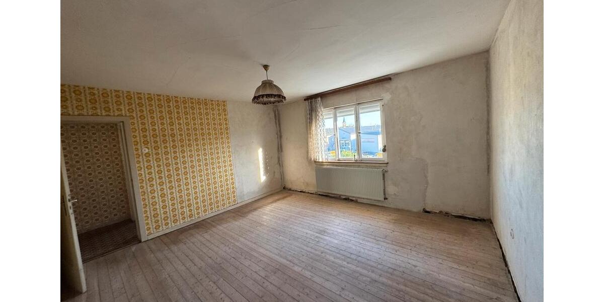 Einfamilienhaus Kraichtal - 6 Zimmer, 135 m&sup2;, 319.000&euro; | Angebot:27156672