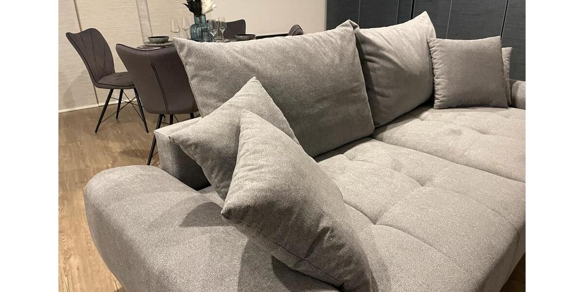 Einfamilienhaus Pforzheim Weststadt - 2 Zimmer, 73 m&sup2;, 1.190&euro; | Angebot:25311198