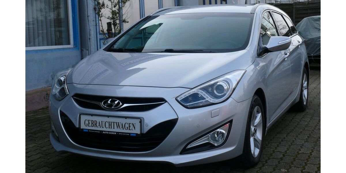 Hyundai i40 196.000 km 6.999 &euro; Karlsruhe-Grötzingen 76229