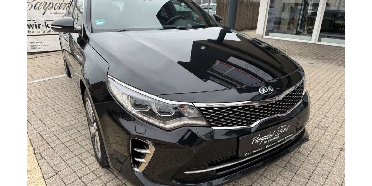 Kia Optima 156.400 km 12.990 &euro; Forst 76694