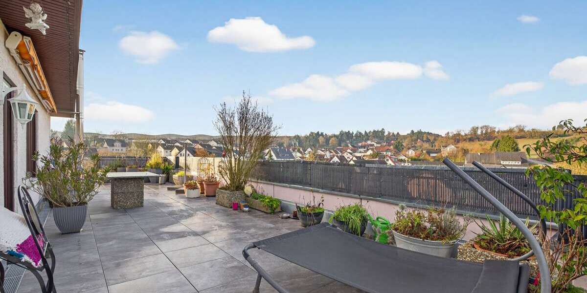 Etagenwohnung Remchingen / Darmsbach Darmsbach - 4 Zimmer, 186 m&sup2;, 510.000&euro; | Angebot:24658234