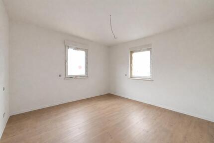 Sanierter Altbau trifft Moderne: 3-Zimmer-EG mit Wärmepumpe | Erstbezug 3 zimmer