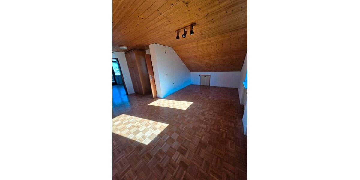 Einfamilienhaus Straubenhardt - 5 Zimmer, 150 m&sup2;, 399.000&euro; | Angebot:26393250