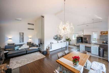 Wohnung zum Kaufen in Karlsruhe 939.000 € 162 m² 4 zimmer