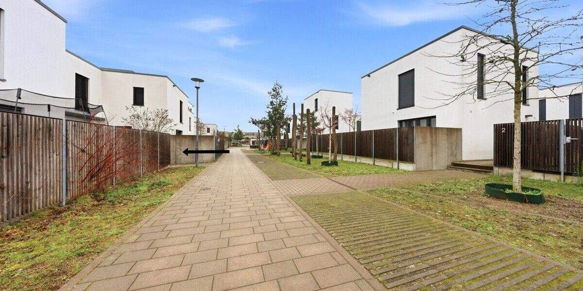 Reihenmittelhaus Karlsruhe Knielingen - 4 Zimmer, 148 m&sup2;, 849.000&euro; | Angebot:25340250