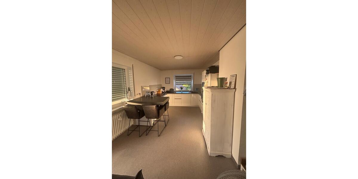 Etagenwohnung Karlsbad - 4 Zimmer, 90 m&sup2;, 310.000&euro; | Angebot:27128143