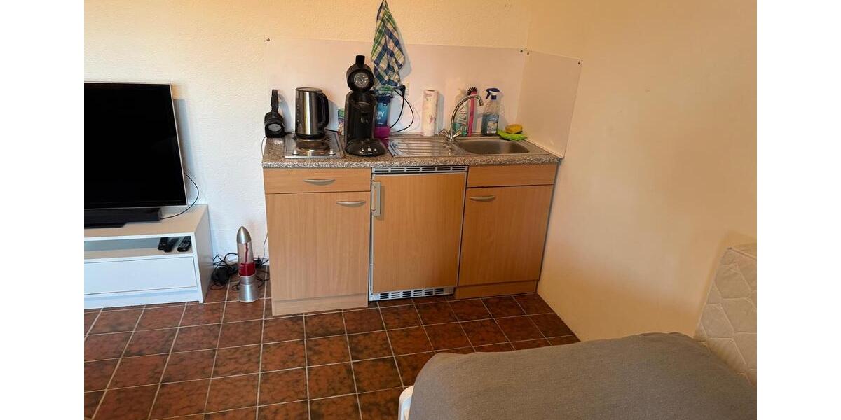 Etagenwohnung Pforzheim - 1 Zimmer, 25 m&sup2;, 375&euro; | Angebot:25637010