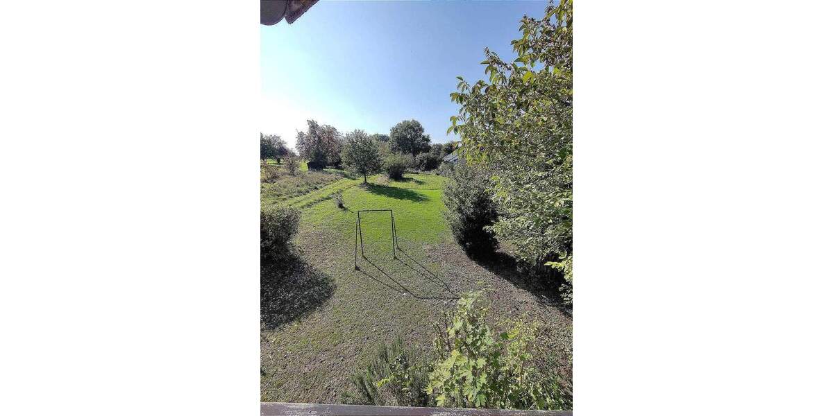 RESERVIERT ! EFH in absoluter Spitzenlage - direkt an Wiesen und Feldern 6 zimmer