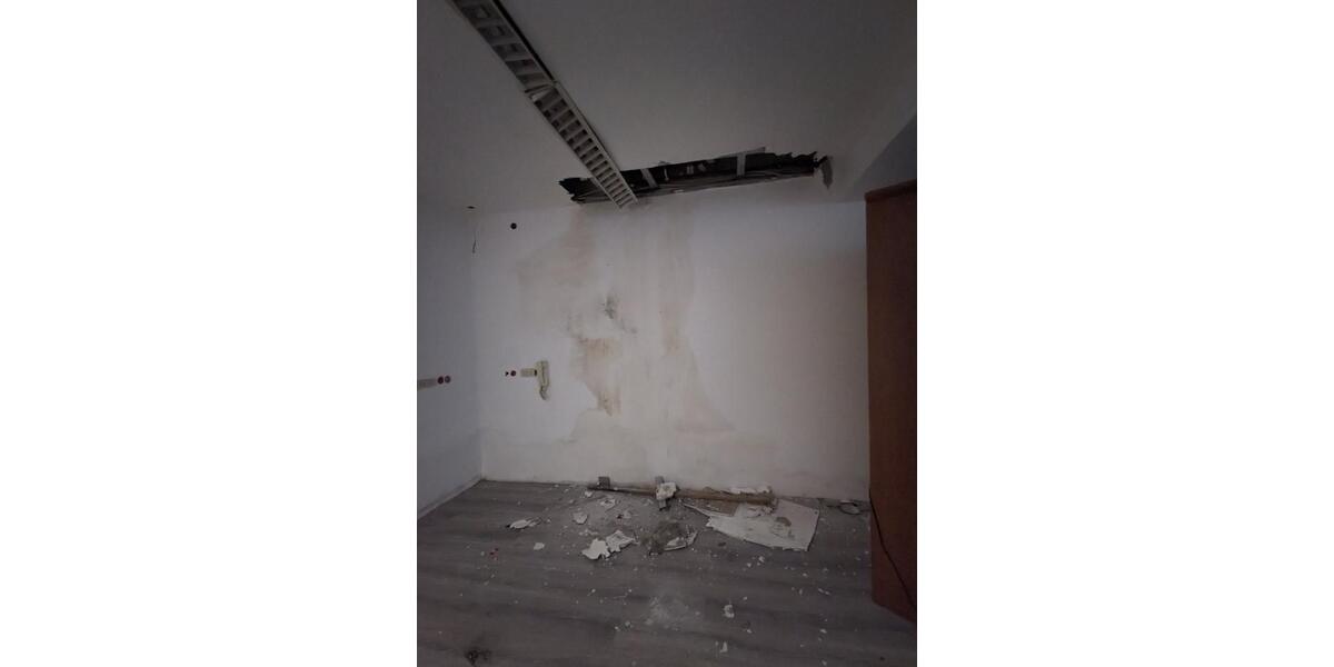 Große Wohnung ca. 100qm-Mietrabatt gegen Sanierung 4 zimmer