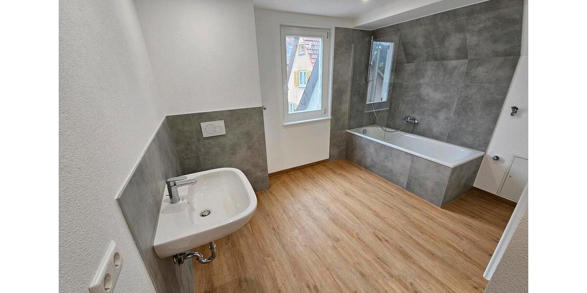 Maisonettenwohnung Pforzheim Eutingen - 5 Zimmer, 144 m&sup2;, 1.380&euro; | Angebot:26167406