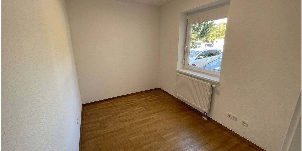 Etagenwohnung Karlsruhe / Daxlanden Daxlanden - 3 Zimmer, 79 m&sup2;, 1.200&euro; | Angebot:26858787